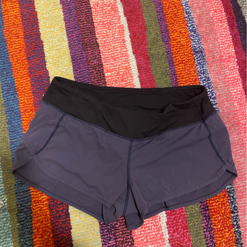 Lululemon Speed Up Low-Rise Lined Short 2.5” - Size 8